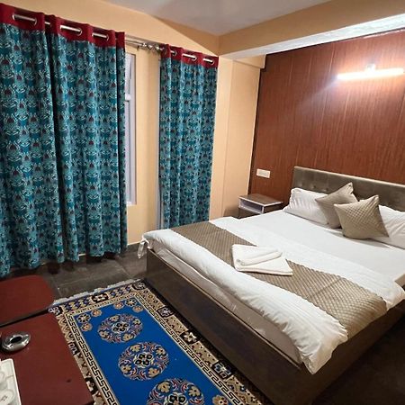 Hotel Hill Top Νταρτζίλινγκ Εξωτερικό φωτογραφία