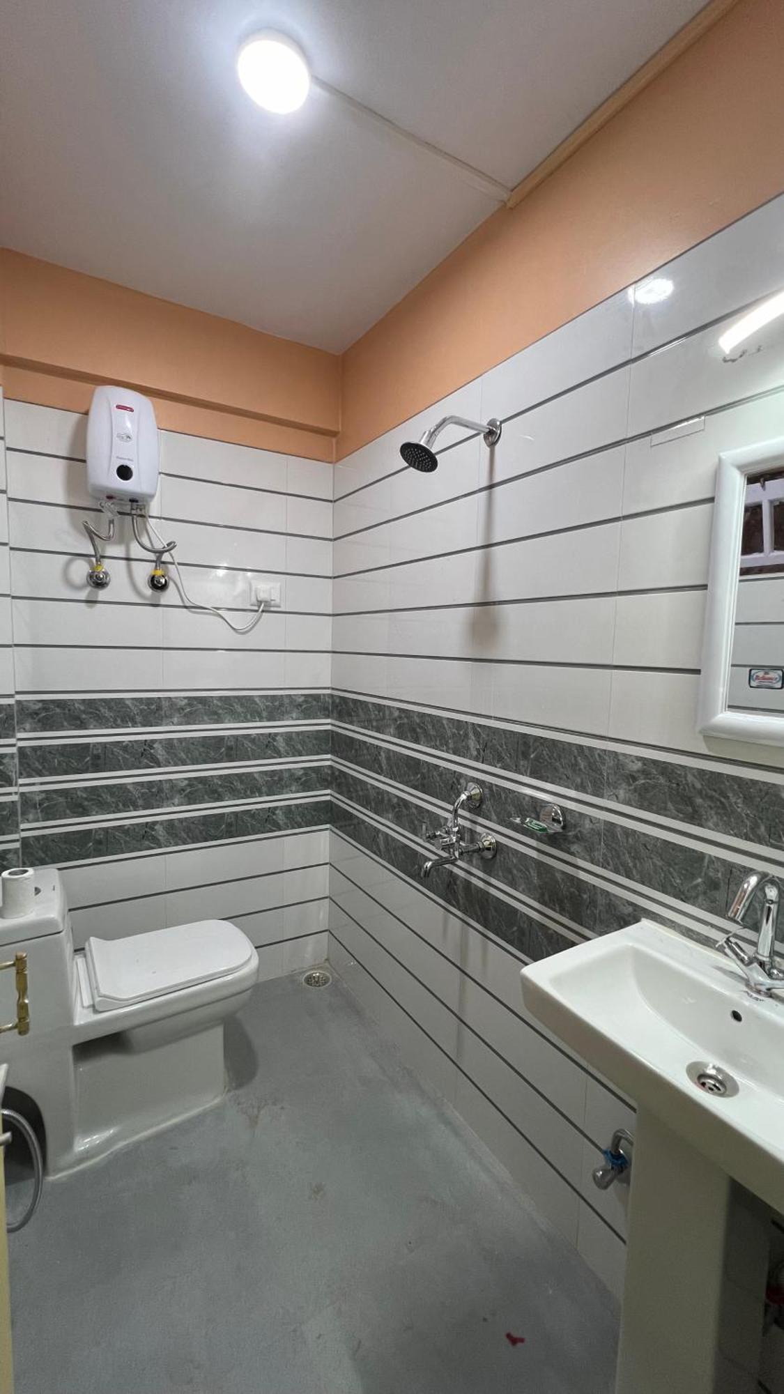 Hotel Hill Top Νταρτζίλινγκ Εξωτερικό φωτογραφία