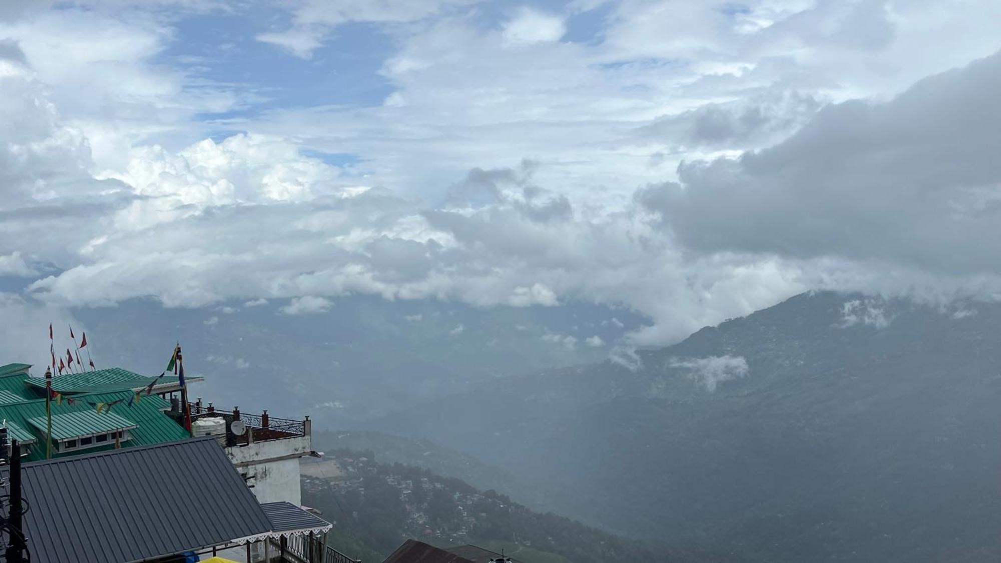 Hotel Hill Top Νταρτζίλινγκ Εξωτερικό φωτογραφία