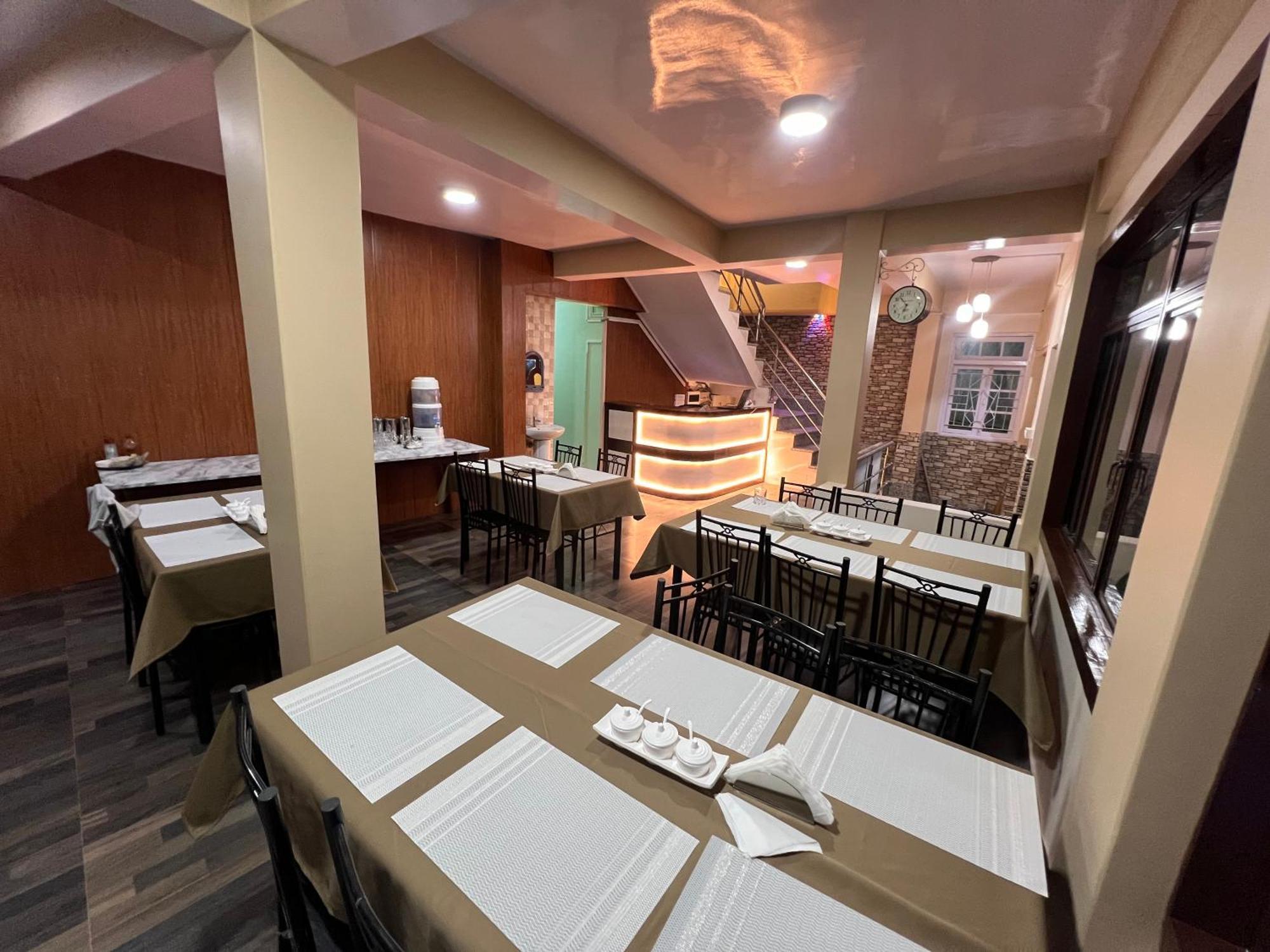 Hotel Hill Top Νταρτζίλινγκ Εξωτερικό φωτογραφία